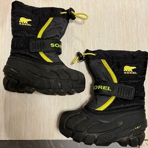 SOREL Kids boots size 7
